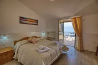 Le Marelle Hotels in Furore