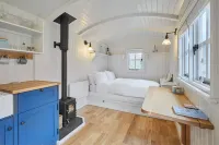 Host & Stay - the Lobster Pot - Homestays
