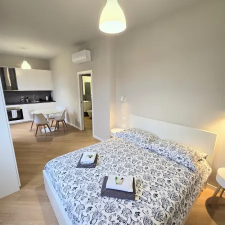 Monza Apartments
