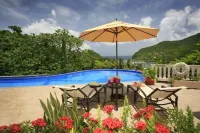 Beautiful 5-Bedroom Villa Ashiana in Marigot Bay 5 Villa by RedAwning - Villas