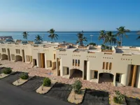 Radwa Ramada Resort Отели в г. Янбу