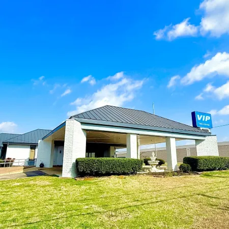 VIP INN AND SUITES