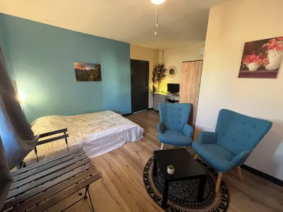Kazyab Hotels in Petite Ile