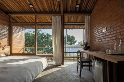 HACHI HOMESTAY & SPA Hotels in Phong Son