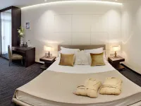 Cosmopolita Hotel Boutique & Spa Hotels in Baix Emporda