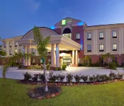 Holiday Inn Express & Suites Deer Park Hotels in Deer Park