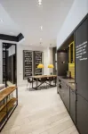 Midtown Apartments Отели в г. Барселона