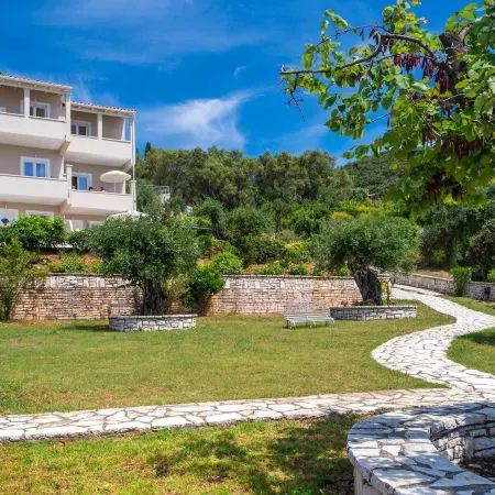 Krouzeri Beach Apartments