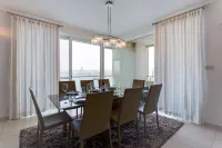 Contemporary, Luxury Apartment with Valletta and Harbour Views