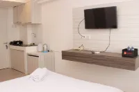 Cozy Stay Studio Urbantown Karawang Apartment فنادق في Ciampel