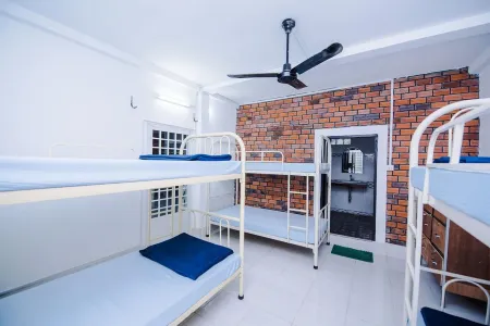 Sophea Hostel Отели в г. Prek Preah Sdech