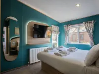 Tattershall Lakes Country Park فنادق في 