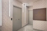 Lady Rose Hotels in Naples