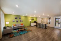 WoodSpring Suites Austin Central