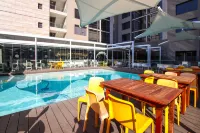 Sandton Smart Apartment Fifteen