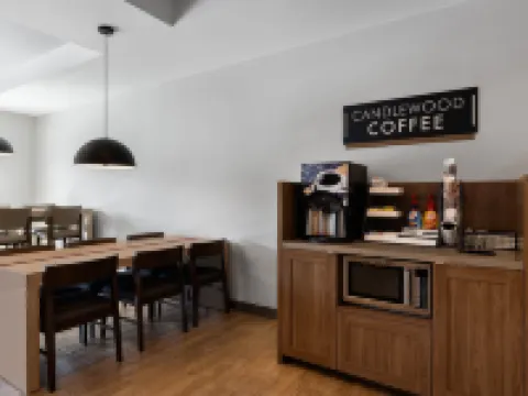 キャンドルウッド スイーツ レイトン - ソルトレイクシティ by IHG レイトンのホテル