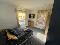 Luxury 2 Bed Apartment Great Location Hotels near Argos Tunstall