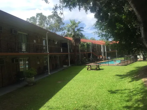 Coomera Motor Inn Hotels in Hope Island