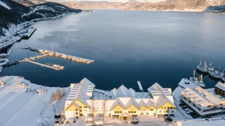 Rognan Hotel Отели в г. Фёуске