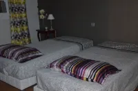 Chambres d'hôtes et spa "côté jardin" Hôtels à : Agen