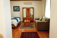 Altes Landhaus Country Lodge - balcony