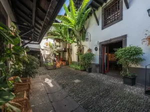 โรงแรม 4 ดาว คัดพิเศษยอดนิยมในมาเดรา