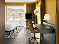 Renaissance Zürich Tower Hotel Hotels in der Nähe von Schweizer Börse