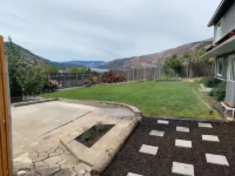E+H House-Views! Fast Wifi & Pet friendly!