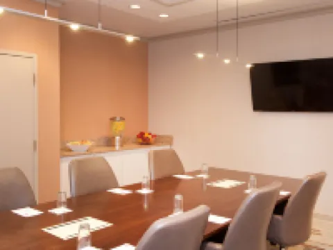 Embassy Suites by Hilton Cincinnati Northeast Blue Ash Hotels in Blue Ash