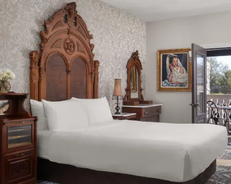 傑克遜國家酒店, 希爾頓凱悅臻選 阿馬多爾縣酒店