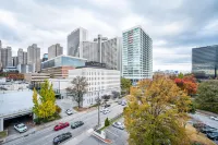 Downtown City View Renovated 3 Beds Free Parking
