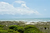 Oceanfront Retreat - Waterfront, Pool, Internet, Deck Các khách sạn ở Emerald Isle