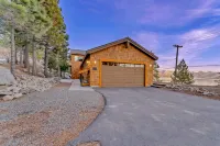 Gorgeous Lake Views and Spacious Living Areas - Inviting Tahoe Retreat