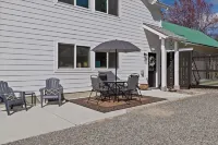 Stylish 1BR- Walk to Lake, Dining & Downtown CDA! Hotel a Coeur d'Alene