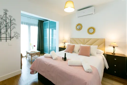 Boutique Rooms Playa Burriana Hotels in Maro