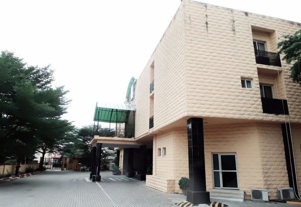 hotel overview picture