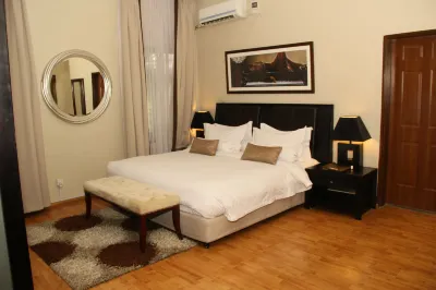Clear Essence California Spa & Wellness Resort Hotels near Ikoyi