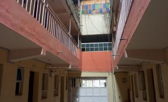 Travellers Guest House - Adults Only