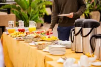 Kivu Hilltop View & Resort - breakfast