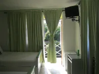 Mr. Clean Bed and Breakfast Hotels in 