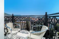 Villa Sunflower Hotel - All Inclusive - Bjergudsigt
