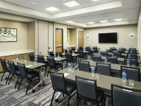 Hyatt House Atlanta Downtown Отели рядом с достопримечательностью «Кока-Кола»