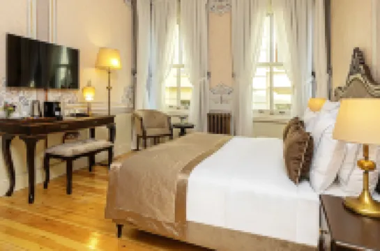 Meroddi Barnathan Hotel