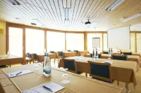 ليه بانز دوفرونا