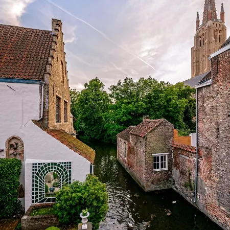 Canalside House - Luxury Guesthouse