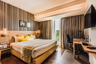Landmark Residency Hotels near Vadar Samaj Yuva Pratishthan Vachnalay