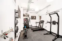 Islet Seafront Apartment Corner Terrace - Gym