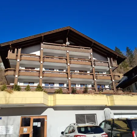 Comfortable Apartment With Mountain View