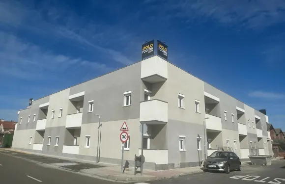 Polorooms Vara酒店