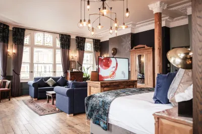 Half Moon Hotels near Godstone Tabernacle